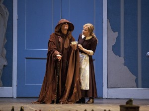cenerentola_003 Dit seizoen bevatte onder meer La Cenerentola van Rossini, met Elina Garanca (foto: Ken Howard/Metropolitan Opera).