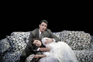 Charles Castronovo en Anna Netrebko in La Traviata (foto: Cory Weaver).