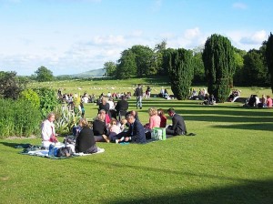 In smoking picknicken - typisch Glyndebourne (foto: Basia Jaworski).