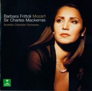 Frittoli op één van haar albums.