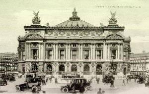 Postkaart uit 1919 van het Palais Garnier, gelegen aan 'la Place de l'Opéra' in Parijs.
