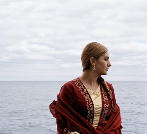 Bayrakdarian