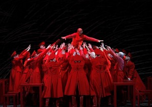 Hartmut Haenchen (conductor), Willy Decker (director), Wolfgang Gussmann (sets), Wolfgang Gussmann & Frauke Schernau (costumes), Friedewalt Degen (lighting design), Kimiho Hulbert (choreography)