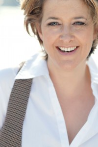 Prof. Christiane Oelze