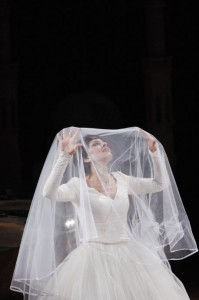 Otello Zurich - Suzanne Schwiertz 2