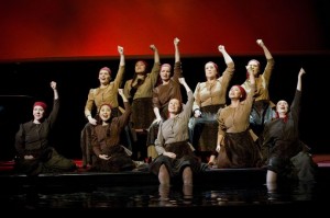 Xian Zhang (conductor), Robert Lepage (director), Sybille Wilson (preparation regie), Carl Fillion (sets), Mara Gottler (costumes), Ãtienne Boucher (light), Michael Curry (marionnettes design), Martin Genest (marionnettes choreography), Caroline Tanguay (preparation marionnettes choreography), Philippe Beau (concept Chinese shadow puppets)