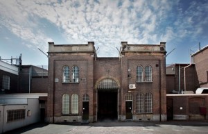 In het voormalige Huis van Bewaring aan de Noordsingel wordt Leonore's Fidelio opgevoerd.