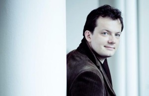 Andris Nelsons (foto: Marco Borggreve).