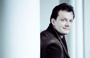 Andris Nelsons (foto: Marco Borggreve).