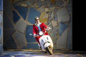 Scène uit Il barbiere di Siviglia (foto: Marco Borggreve / Nationale Reisopera).