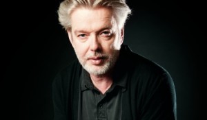Maestro Jukka-Pekka Saraste (foto: Juha Ruuska).