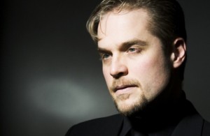 Countertenor Lawrence Zazzo vertolkt in beide Händel-opera's een rol.