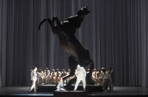 Scène uit de Münchener Rigoletto (foto: Wilfried Hösl).
