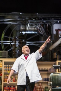Dale Duesing als Sweeney Todd (copyright: Nederlandse Reisopera / Marco Borggreve).