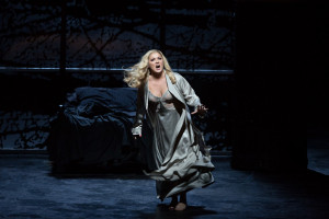 Anna Netrebko als Lady Macbeth (foto: Marty Sohl / Metropolitan Opera).