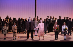 Scène uit Luisa Miller (foto: Jacky Croisier / Opéra Royal de Wallonie).