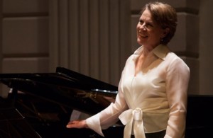Bernarda Fink in het Concertgebouw (foto: Ronald Knapp).