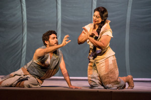 Jesus Garcia en Kishani Jayasinghe (foto: Marco Borggreve © Nederlandse Reisopera 2015).