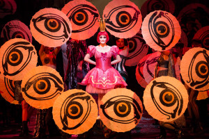 Scène uit Les contes d'Hoffmann (foto: Marty Sohl / Metropolitan Opera).