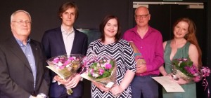 Van links naar rechts: voorzitter Leo Cornelissen, Yourai Mol, Charlotte Janssen, adviseur Hans Middelhuis en Anna Traub (foto: Peter Franken).