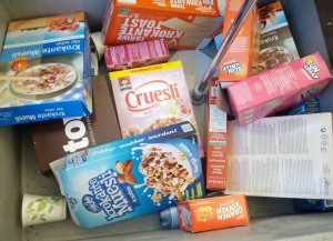 De oproep van het operahuis om kartonnen verpakkingen van cornflakes, ontbijtgranen of wasmiddelen mee te nemen heeft gewerkt (foto: Place de l'Opera).