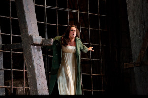 Anna Netrebko als Leonora (foto: Marty Sohl / Metropolitan Opera).