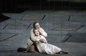 Francesco Meli en Carmen Giannattasio in Il trovatore bij De Nationale Opera (© Ruth Walz).