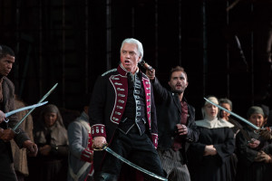 Dmitri Hvorostovsky werd luid toegejuicht voor zijn vertolking van graaf Di Luna (© Marty Sohl / Metropolitan Opera).