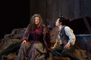 Dolora Zajick en Yonghoon Lee (© Marty Sohl / Metropolitan Opera).