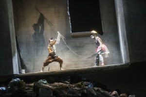 Kate Lindsey en Lenneke Ruiten in Hänsel und Gretel (© Marco Borggreve).