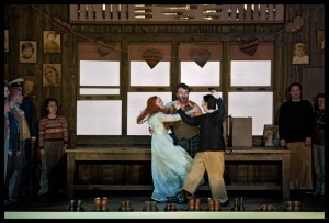 Anett Fritsch, Luca Tittoto en Sarah Connolly in Ariodante bij De Nationale Opera. (© Clärchen & Matthias Baus)