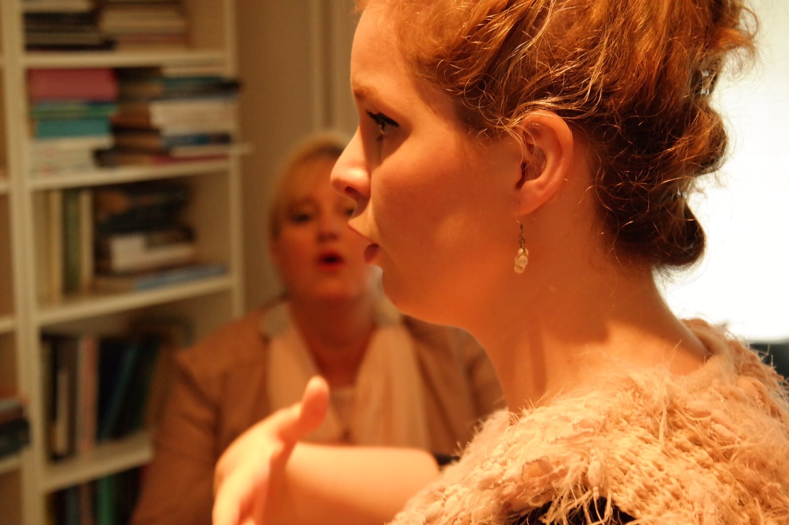 Claudia Patacca in actie. Patacca is hoofdvakdocente zang aan het ArtEZ-conservatorium en geeft veel masterclasses in het buitenland.