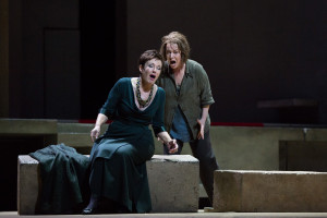 Waltraud Meier en Nina Stemme in Elektra. (© Marty Sohl / Metropolitan Opera)