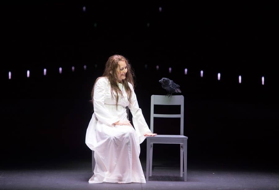 Tatiana Serjan als Lady Macbeth. (© Monika Rittershaus)