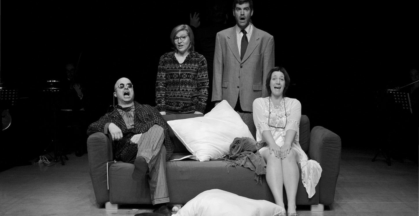Scène uit Le docteur miracle. (© Volksopera)