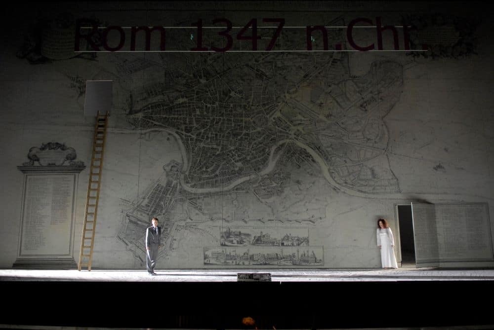 Scène uit Rienzi bij de Oper Leipzig. (© Andreas Birkigt)