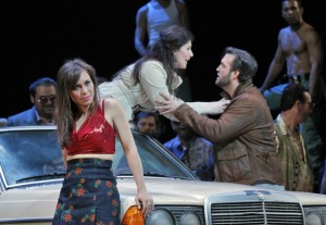 Irene Roberts als Carmen bij de San Francisco Opera. (© Cory Weaver)