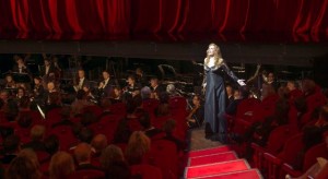 Eva-Maria Westbroek tijdens het Opera Gala van De Nationale Opera, eerder dit seizoen. (© Hans van den Bogaard)