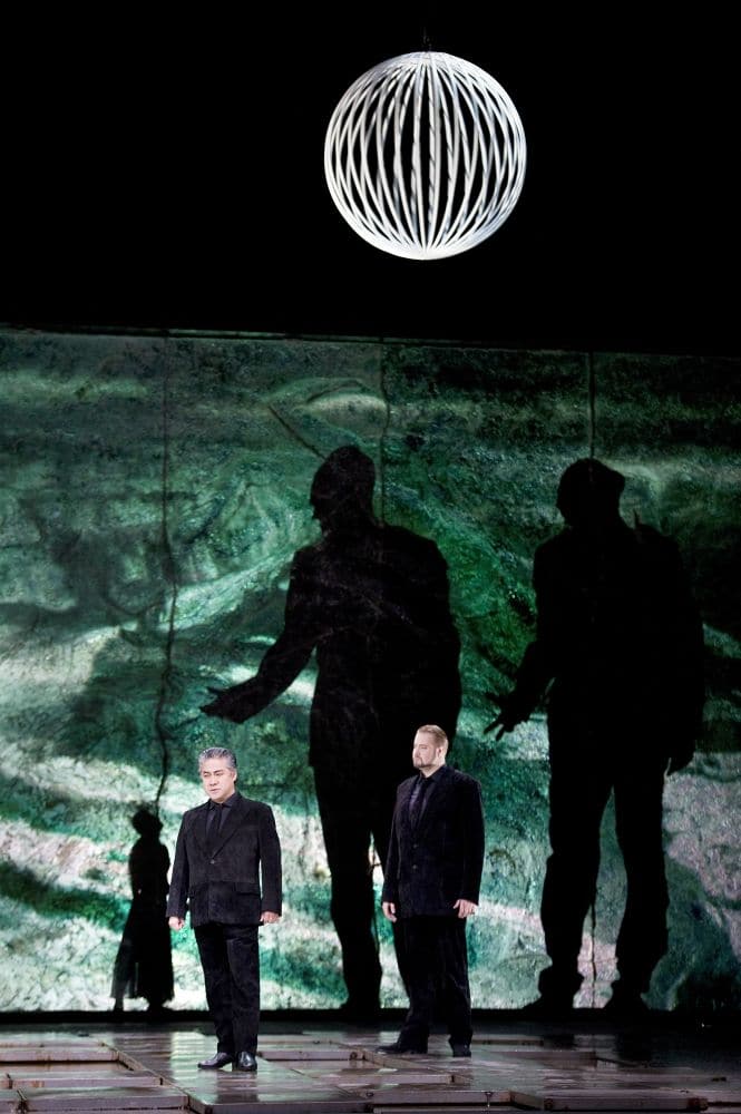 Scène uit Das Rheingold bij de Staatsoper Berlin. (© Monika Rittershaus)