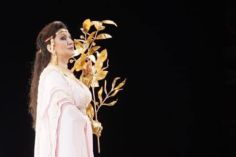Krassimira Stoyanova in Die Liebe der Danae. (© Salzburger Festspiele / Forster)