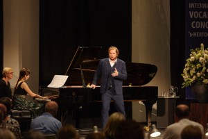 Oddur Jónsson en Judith Valerie Engel in actie. (© Hans Hijmering)