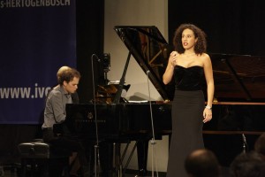 Florian Caroubi en Adèle Charvet in actie. (© Hans Hijmering)