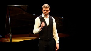 Jasper Leever zingt in Alceste van Gluck (© Sofie de Klerk). 