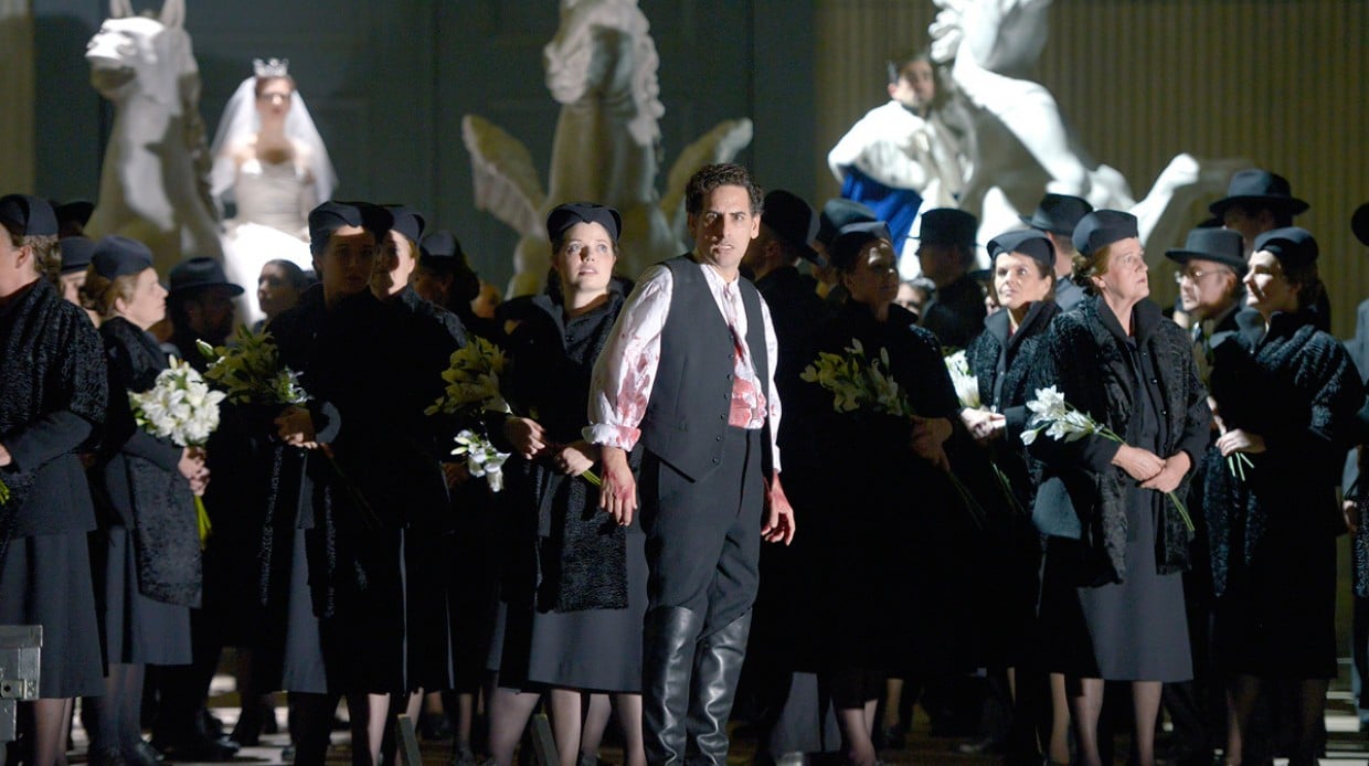 Juan Diego Flórez in Les Huguenots. (© Bettina Stöß)