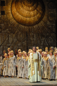 Scène uit Nabucco. (© Staatsopera van Tatarstan)