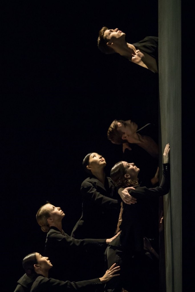 Scène uit Messa da Requiem bij het Opernhaus Zürich. (© Gregory Batardon)