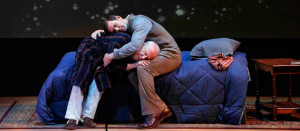 Scène uit For a Look or a Touch, de kameropera van Jake Heggie die De Nationale Opera zal uitvoeren. (© Cory Weavers Photography / Courtesy of Music of Remembrance)