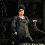 Jamie Barton als Eboli in Don Carlos. (© Ken Howard / Met Opera)