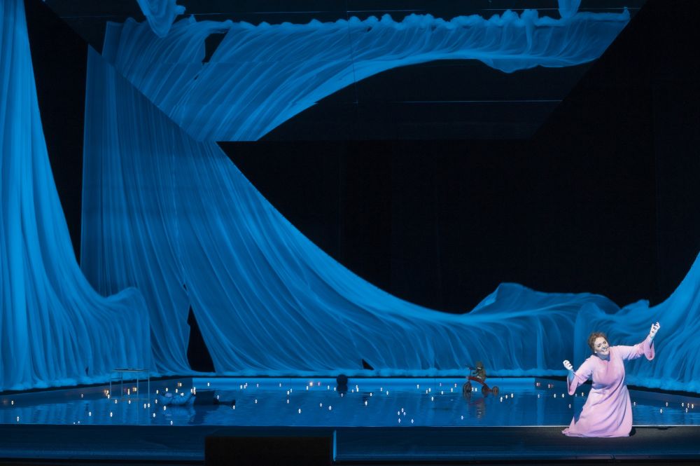 Jessica Muirhead als Suor Angelica in Il Trittico. (© Matthias Jung)